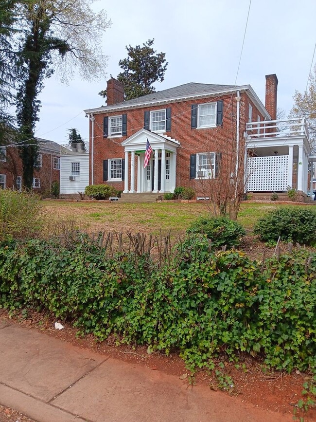 property at 619 Cabell Ave