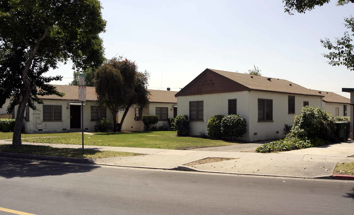 616-622 Front St in Alhambra, CA - Building Photo