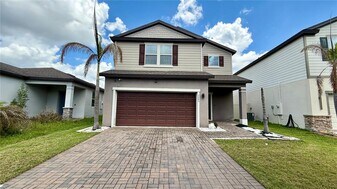 3545 Starkey Dr in Kissimmee, FL - Building Photo