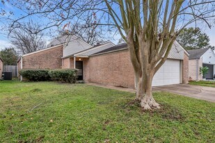 4407 Hickory Grove Dr in Houston, TX - Building Photo