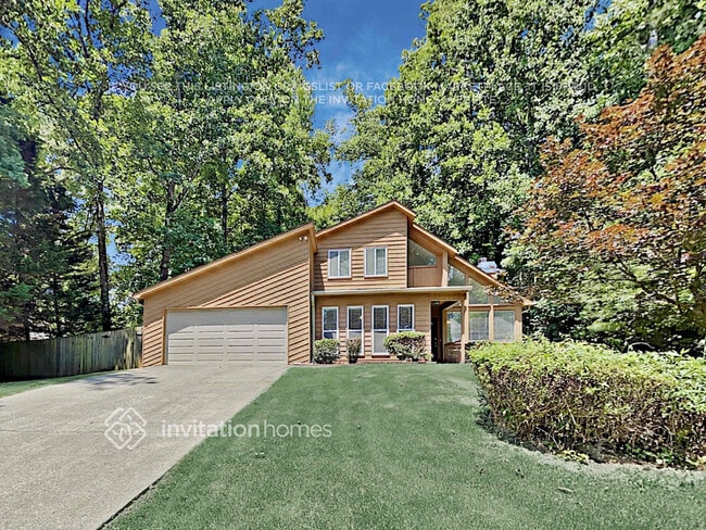 property at 4059 Oak Ferry Dr NE