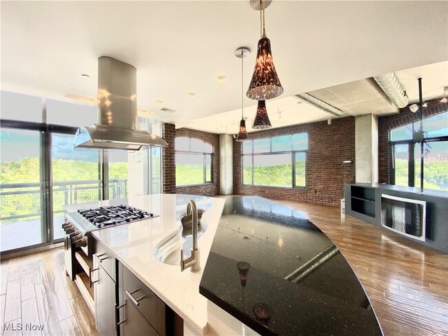 property at 21 Furnace St