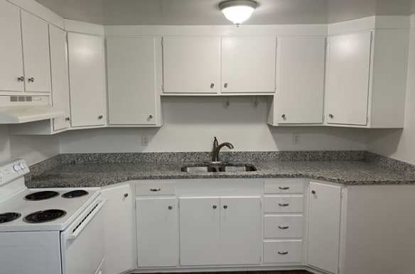 1547 S 320 E, Unit 1547 in Orem, UT - Foto de edificio