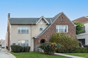 645 S Detroit St in Los Angeles, CA - Building Photo