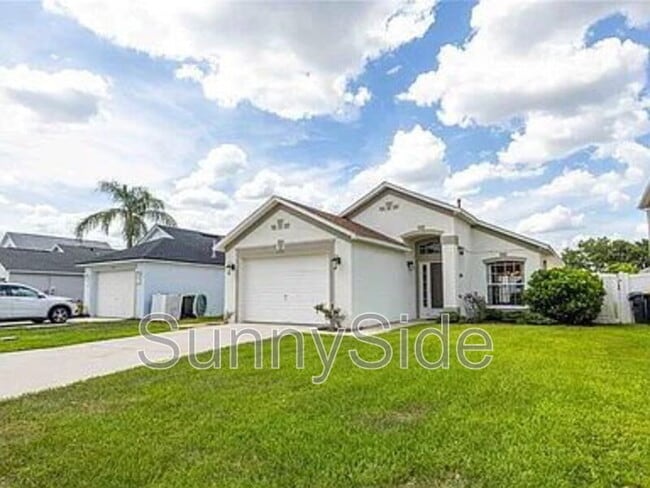 131 Sonja Cir in Davenport, FL - Foto de edificio - Building Photo