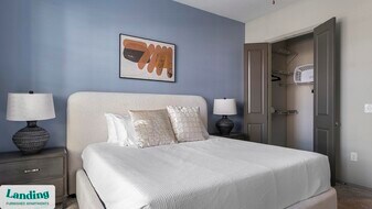 3505 W Sam Houston Pkwy S, Unit 6-6405 in Houston, TX - Building Photo