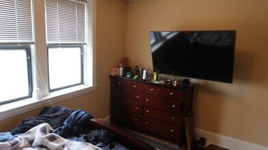 2838 N Francisco Ave, Unit 2B in Chicago, IL - Building Photo - Building Photo