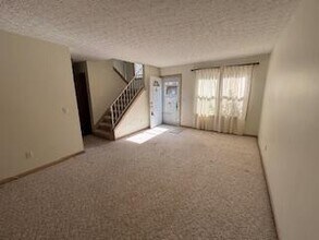 6357 New London Dr in Columbus, OH - Building Photo - Building Photo