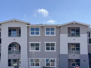 RIVA in Solana Beach, CA - Building Photo - Building Photo