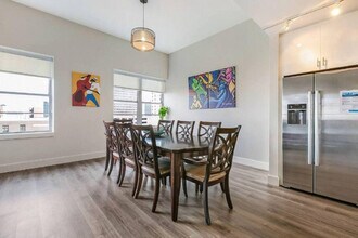 144 Elk Pl in New Orleans, LA - Building Photo - Building Photo