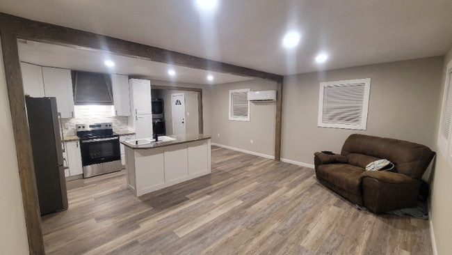 206 W Chester St in Des Arc, AR - Building Photo - Building Photo