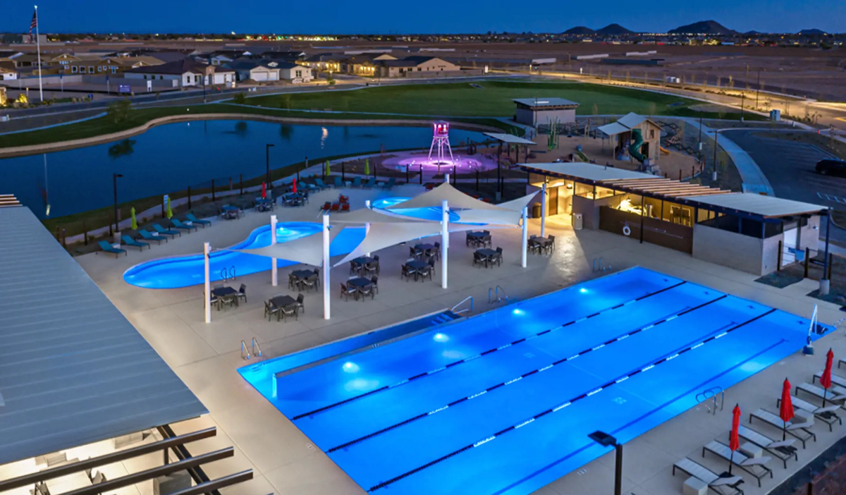 23113 E Excelsior Ave in Queen Creek, AZ - Foto de edificio