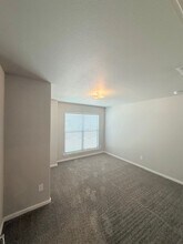 9713 Saratoga Ave in Lubbock, TX - Foto de edificio - Building Photo