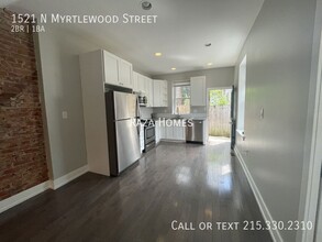 1521 N Myrtlewood St in Philadelphia, PA - Building Photo - Building Photo