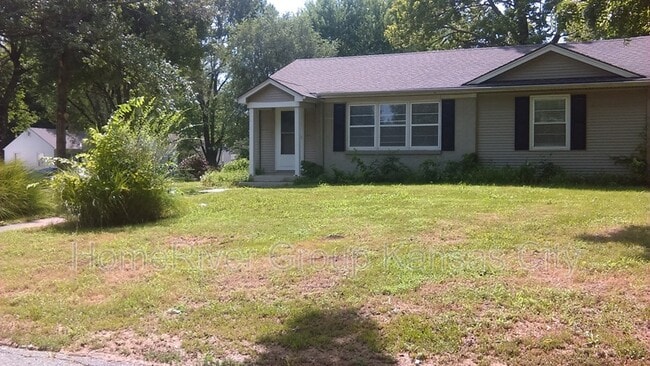 4716 NE 47th Terrace in Kansas City, MO - Building Photo - Building Photo
