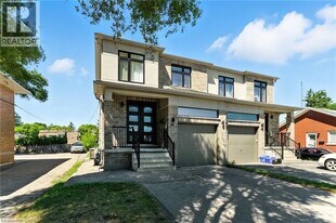 46 Franklin St S in Kitchener, ON - Building Photo