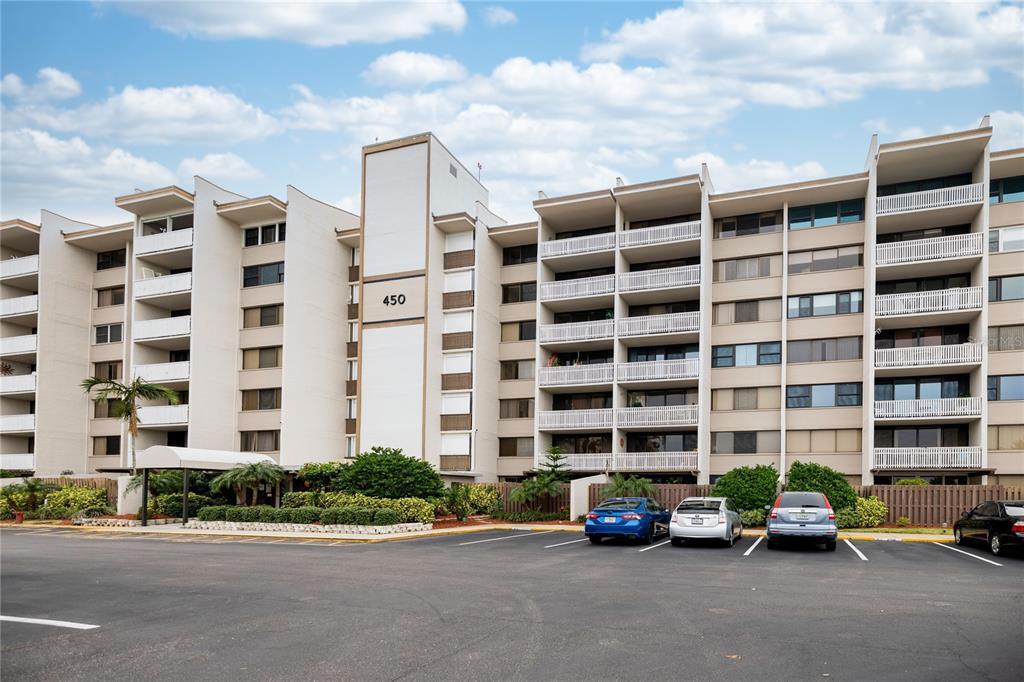 450 Treasure Island Causeway-Unit -603 in Treasure Island, FL - Building Photo