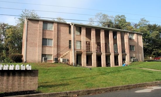 Garden Drive Apartments in Harrisburg, PA - Building Photo