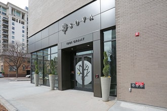 SOVA ON GRANT in Denver, CO - Foto de edificio - Building Photo