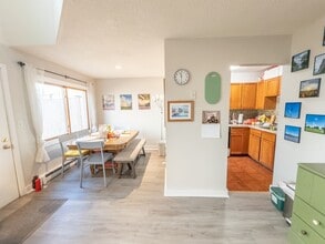 169 Erie St in Cambridge, MA - Building Photo - Building Photo