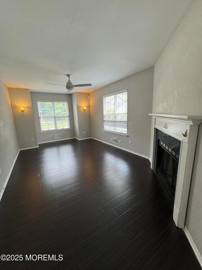 81 Atrium Way in Englishtown, NJ - Building Photo - Building Photo