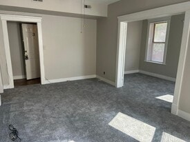 131 Hough Ave in Norfolk, VA - Building Photo