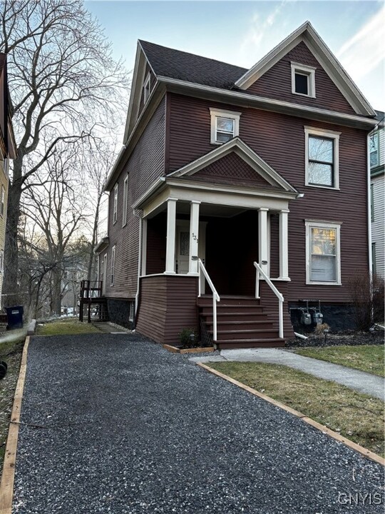 131 Strong Unit 2 Ave in Syracuse, NY - Foto de edificio