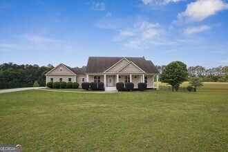 524 Forrest Ave in Fayetteville, GA - Building Photo - Building Photo