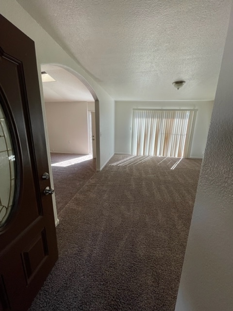 5205 Alta Dr in Las Vegas, NV - Foto de edificio - Building Photo