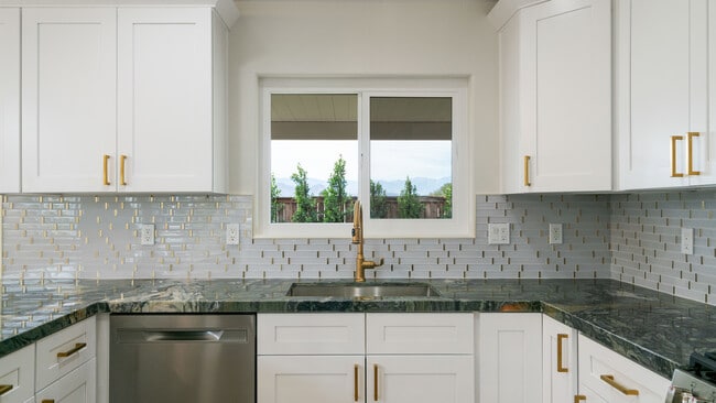 48509 Calle Carmello in Coachella, CA - Foto de edificio - Building Photo