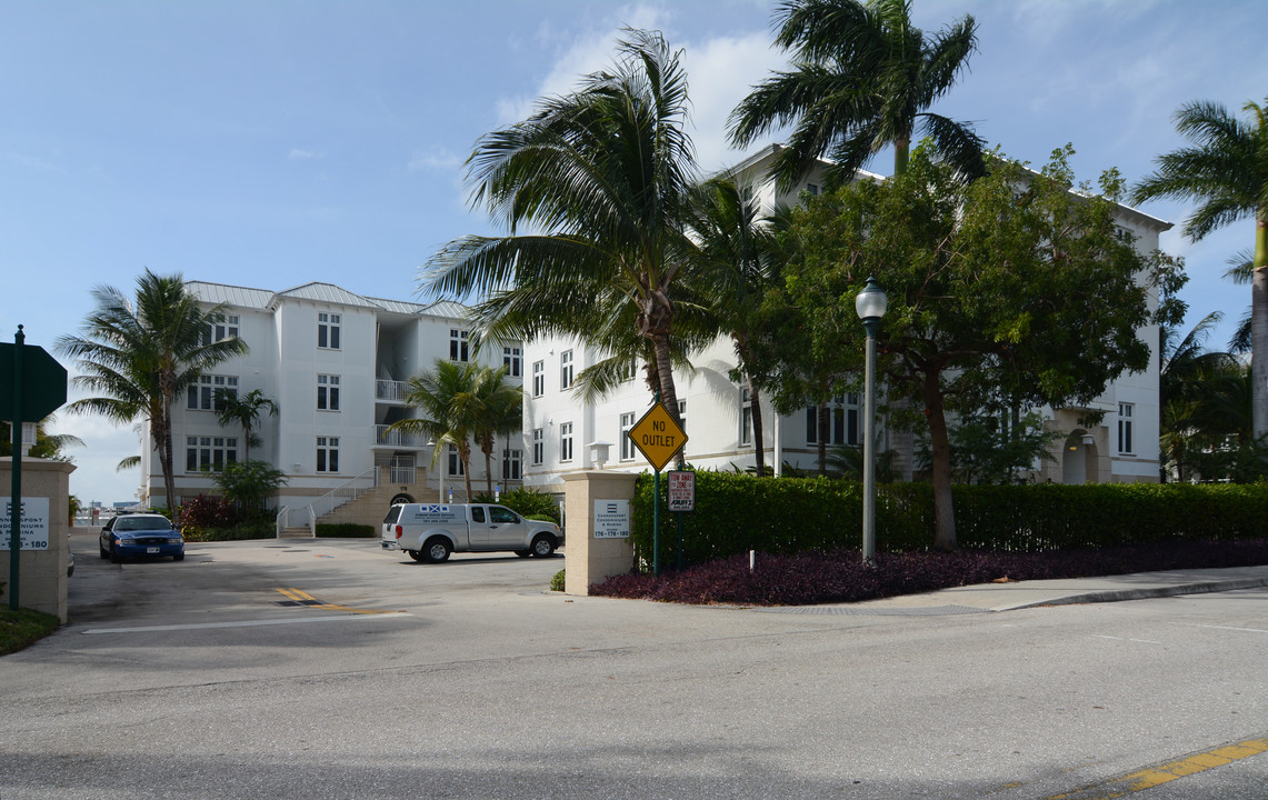 Cannonsport in Palm Beach Shores, FL - Foto de edificio