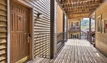 96 Mountainside Dr in Granby, CO - Building Photo - Building Photo