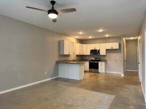 13209 County Rd 499 in Lindale, TX - Building Photo - Building Photo