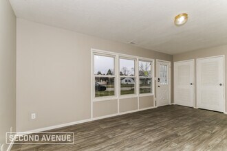 403 Eberhart Dr in Shelbyville, IN - Building Photo - Building Photo