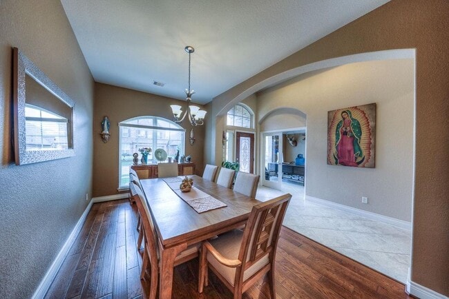 property at 1710 Finney Knoll Ln