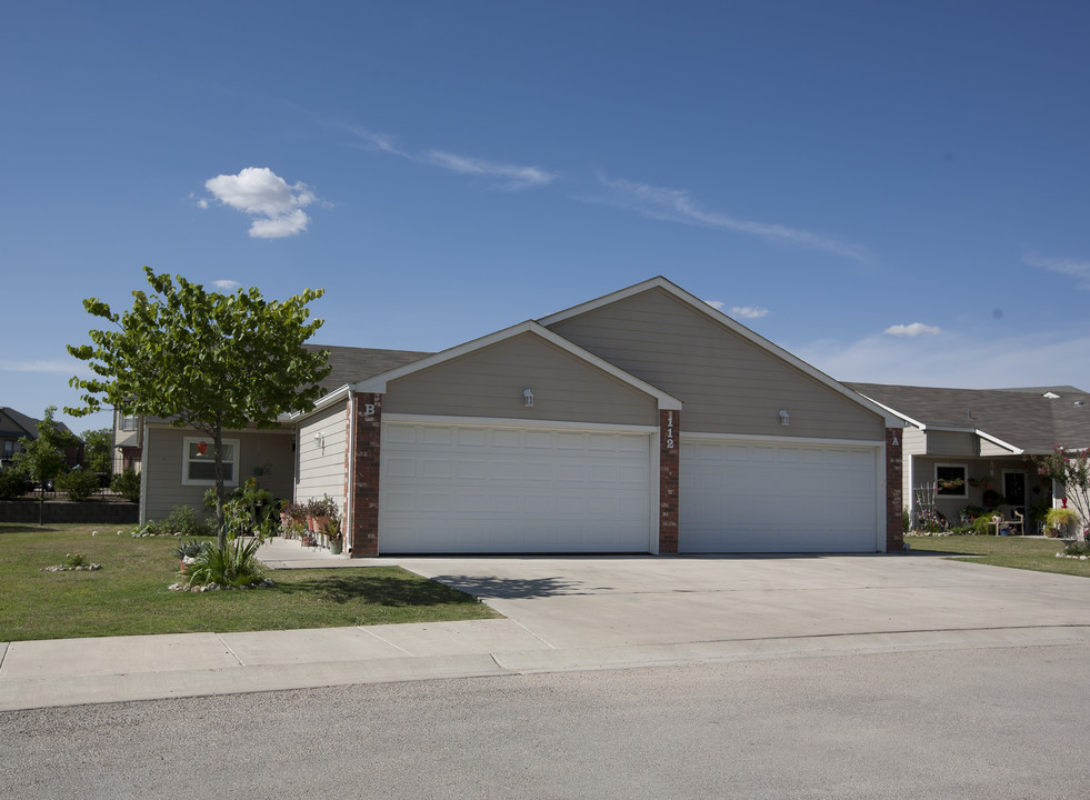 Gardens of Taylor in Taylor, TX - Building Photo