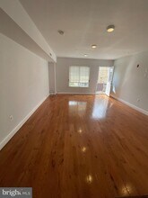 615 N 11th St-Unit -2F in Philadelphia, PA - Building Photo - Building Photo