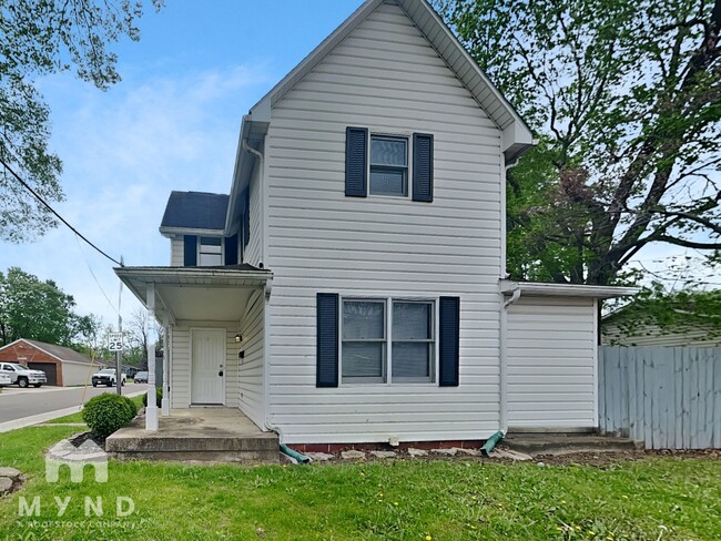 property at 113 S Frey Ave