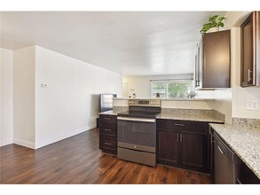 6239 Xerxes Ave S in Minneapolis, MN - Building Photo - Building Photo