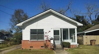 1706 Lomeroy St in Mobile, AL - Building Photo