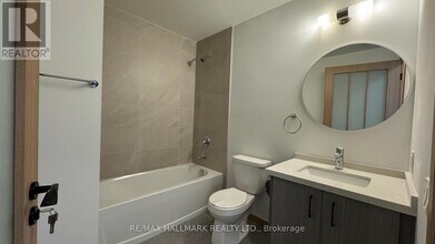 3429 Sheppard Ave E in Toronto, ON - Building Photo - Building Photo