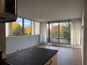 3970 Carrigan Crt in Burnaby, BC - Building Photo - Building Photo