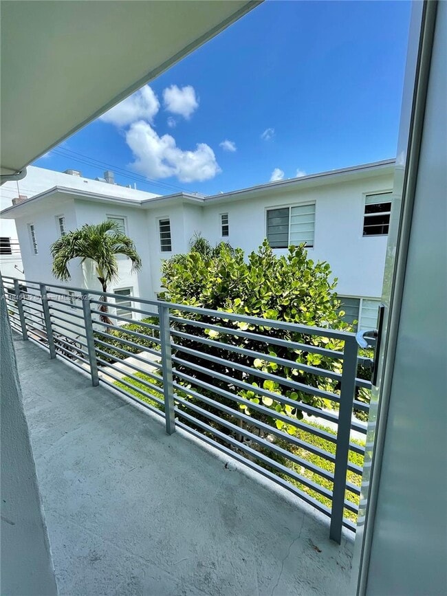 property at 942 Lenox Ave.