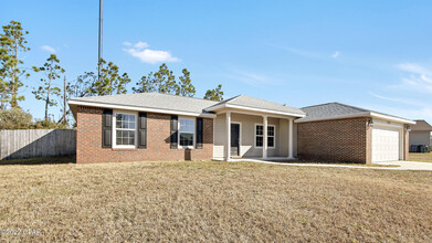 7319 Rachel Way in Panama City, FL - Building Photo - Building Photo