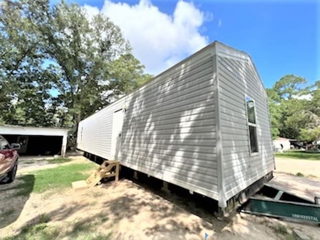 property at 12108 Diana Dr