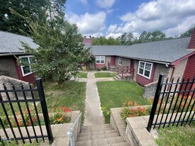4701 Brockton Dr in Raleigh, NC - Building Photo