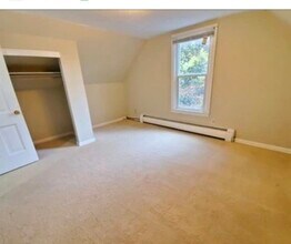 627 7th Ave S, Unit A in St. Cloud, MN - Building Photo - Building Photo