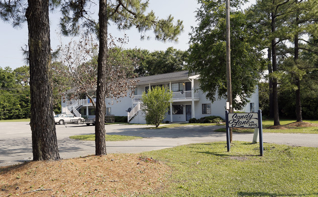 Sandy Lane Apartments in Myrtle Beach, SC - Building Photo - Building Photo