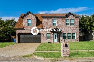 14908 Oakwood Ln in Balch Springs, TX - Building Photo