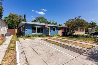 927 N 17th Ave in Hollywood, FL - Building Photo - Building Photo
